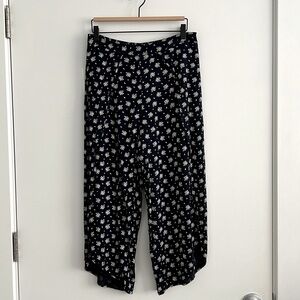 American Eagle Flowy Pants